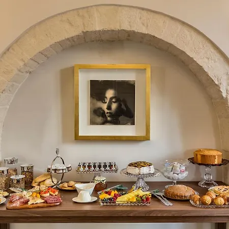 Dimora Clementina פוטיניאנו