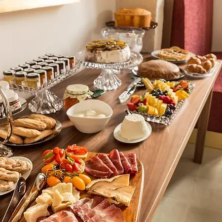 לינה וארוחת בוקר Dimora Clementina