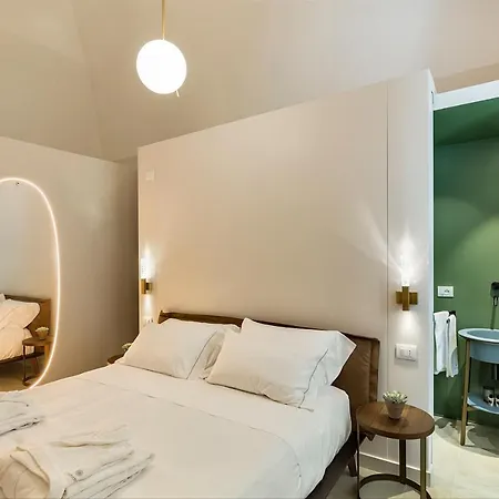 Couette-café Dimora Clementina 4*