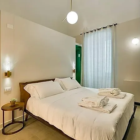 Dimora Clementina 4*